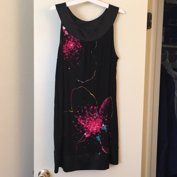 Express Dress - Picture 1 of 9